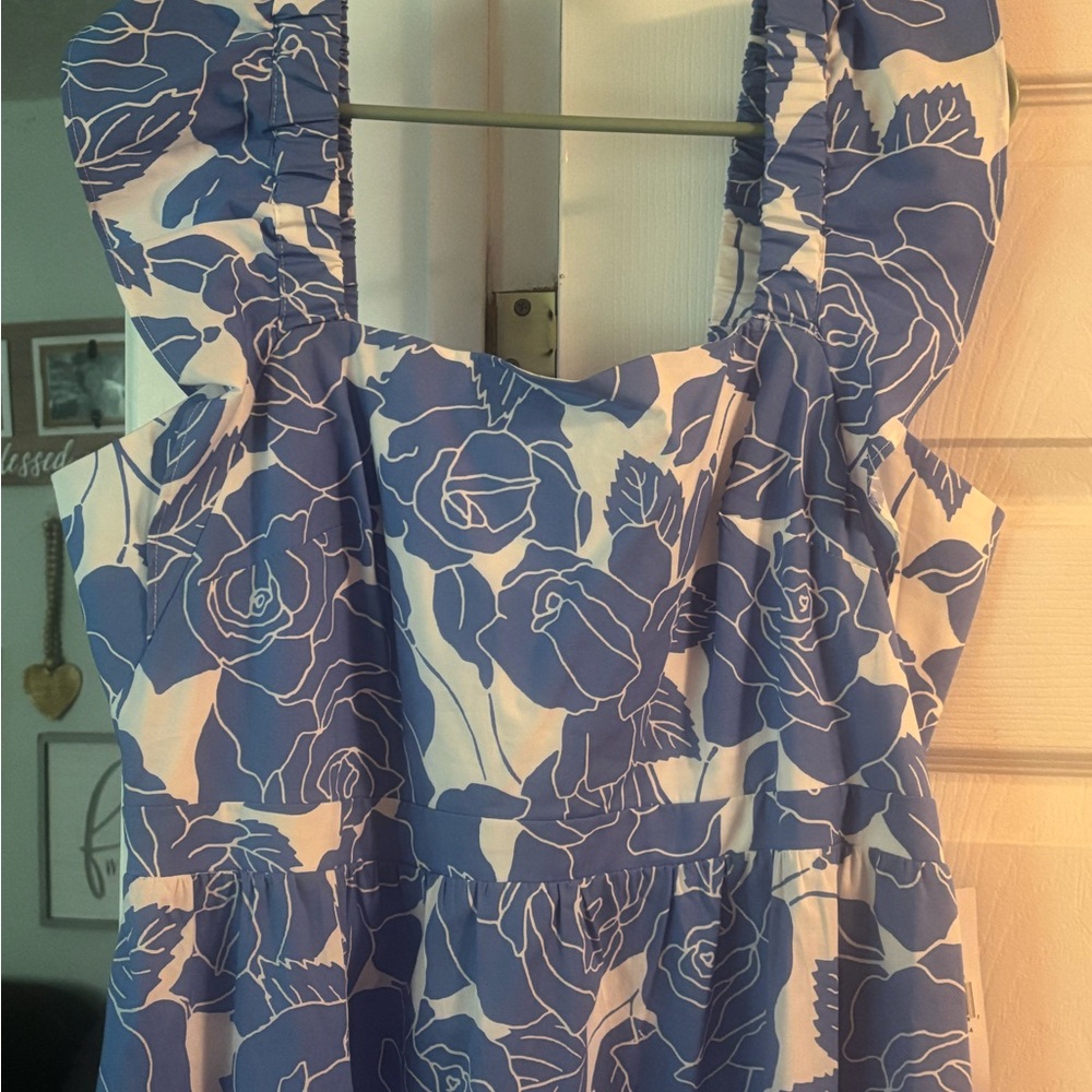 London Times Blue and White Patterned Dress